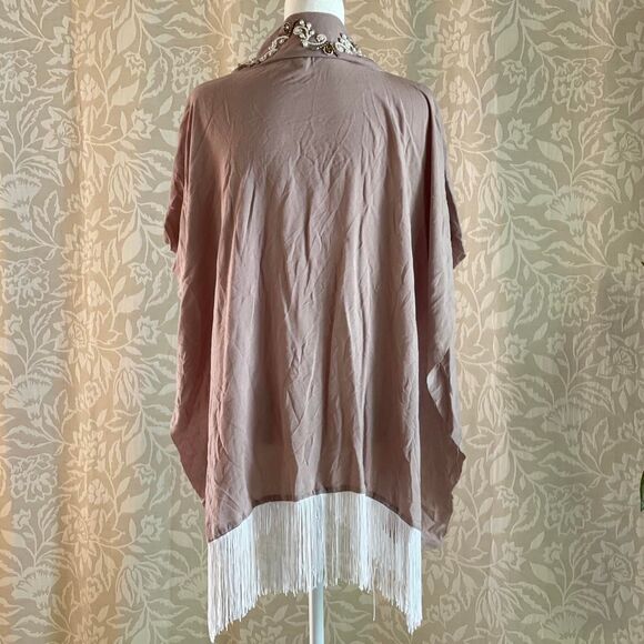 Rare Boho Fringe Poncho Raw Hem Beaded Rhinestones Glam Festival Size‎ S/M - Picture 4 of 8